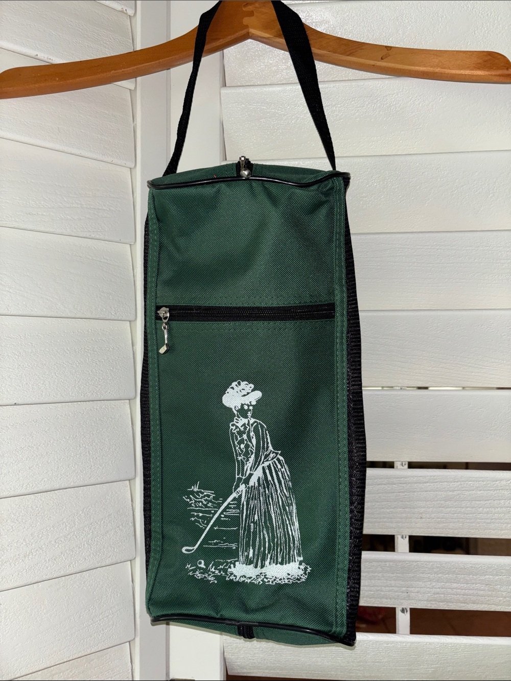 1990’s Like New Dark Green Ladies Golf Shoe Bag with Vintage Golfer Graphic